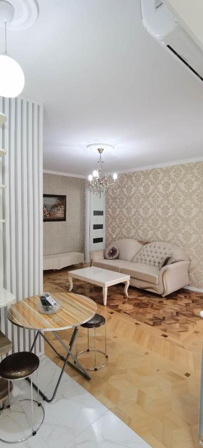 Nano'S Apartament-2 库塔伊西 外观 照片