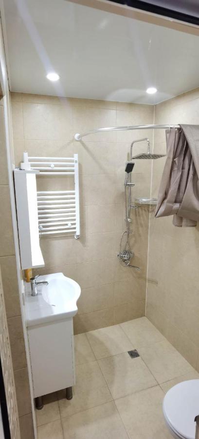 Nano'S Apartament-2 库塔伊西 外观 照片